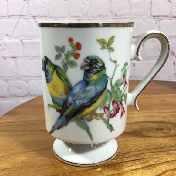 Vintage Royal Crown Songbirds Porcelain Footed Mugs - Set of 6 - Picture 3 of 11